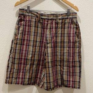 Old Navy men’s shorts size 32, Olive, Red, Orange and Black Plaid